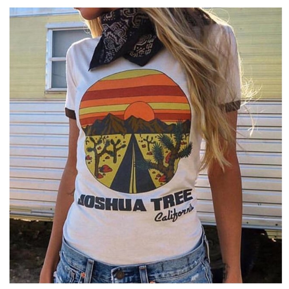 NWT Joshua Tree Retro t-shirt
